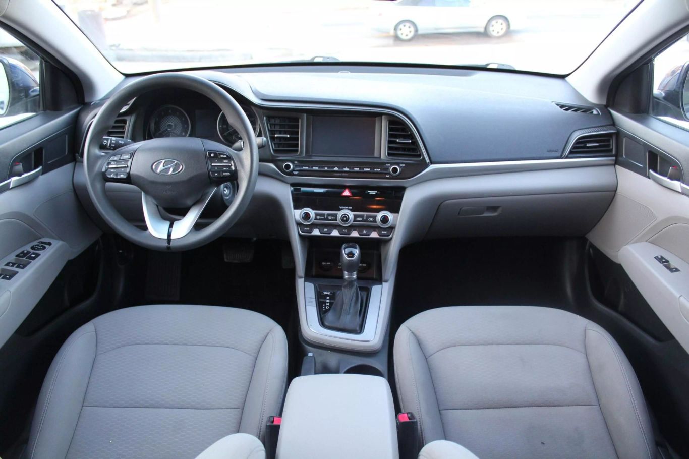 2020 Hyundai Elantra Sel Sedan 4d - Image 15