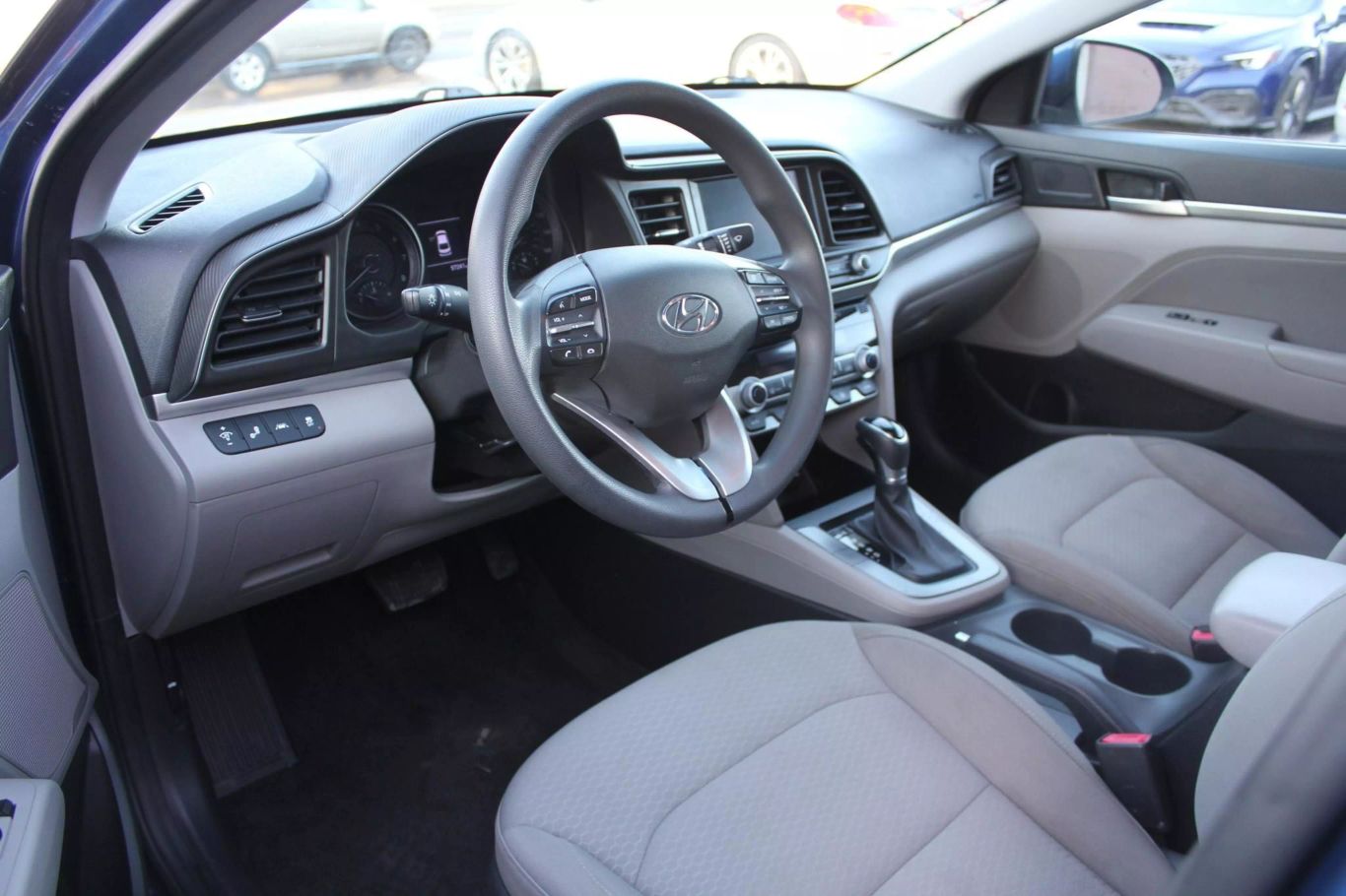 2020 Hyundai Elantra Sel Sedan 4d - Image 9