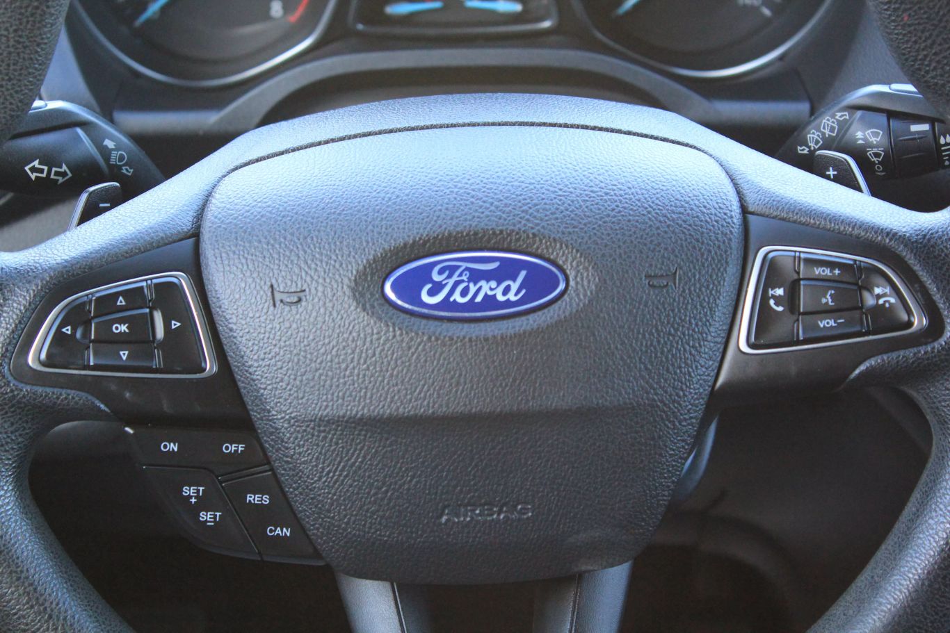 2017 Ford Escape Se Sport Utility 4d - Image 14