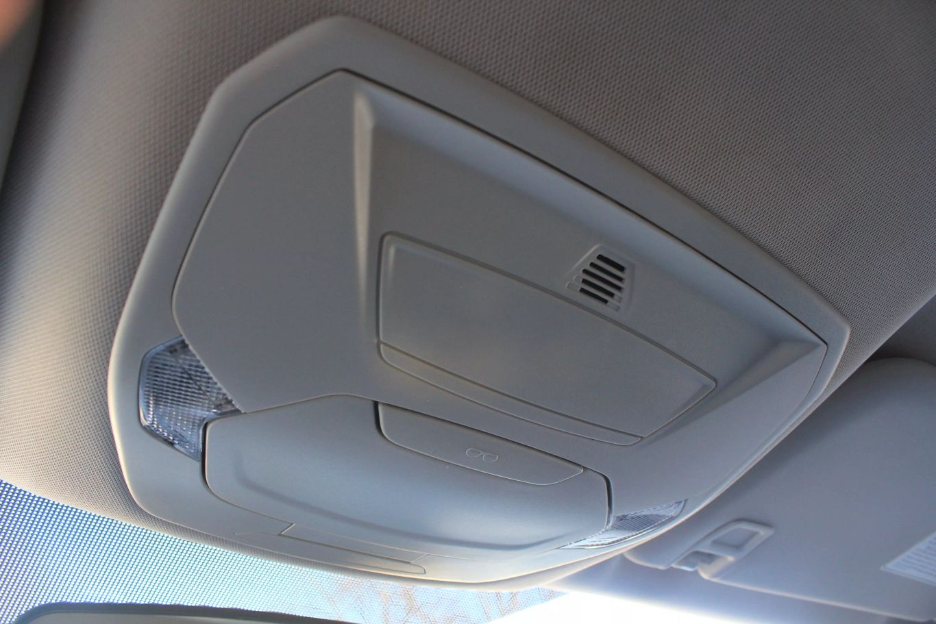 2017 Ford Escape Se Sport Utility 4d - Image 32