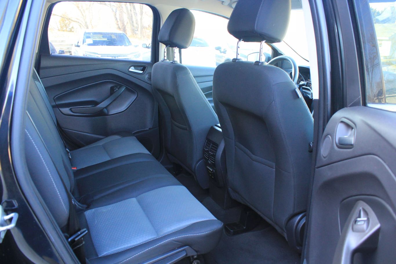 2017 Ford Escape Se Sport Utility 4d - Image 19