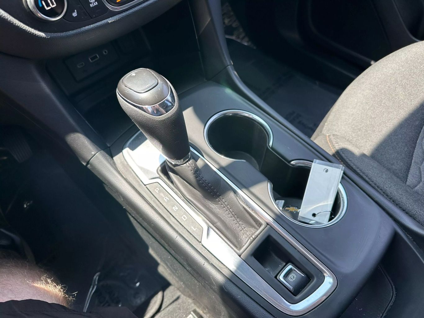 2020 CHEVROLET EQUINOX SUV 4-CYL, TURBO, 1.5 LITER LT SPORT UTILITY 4D