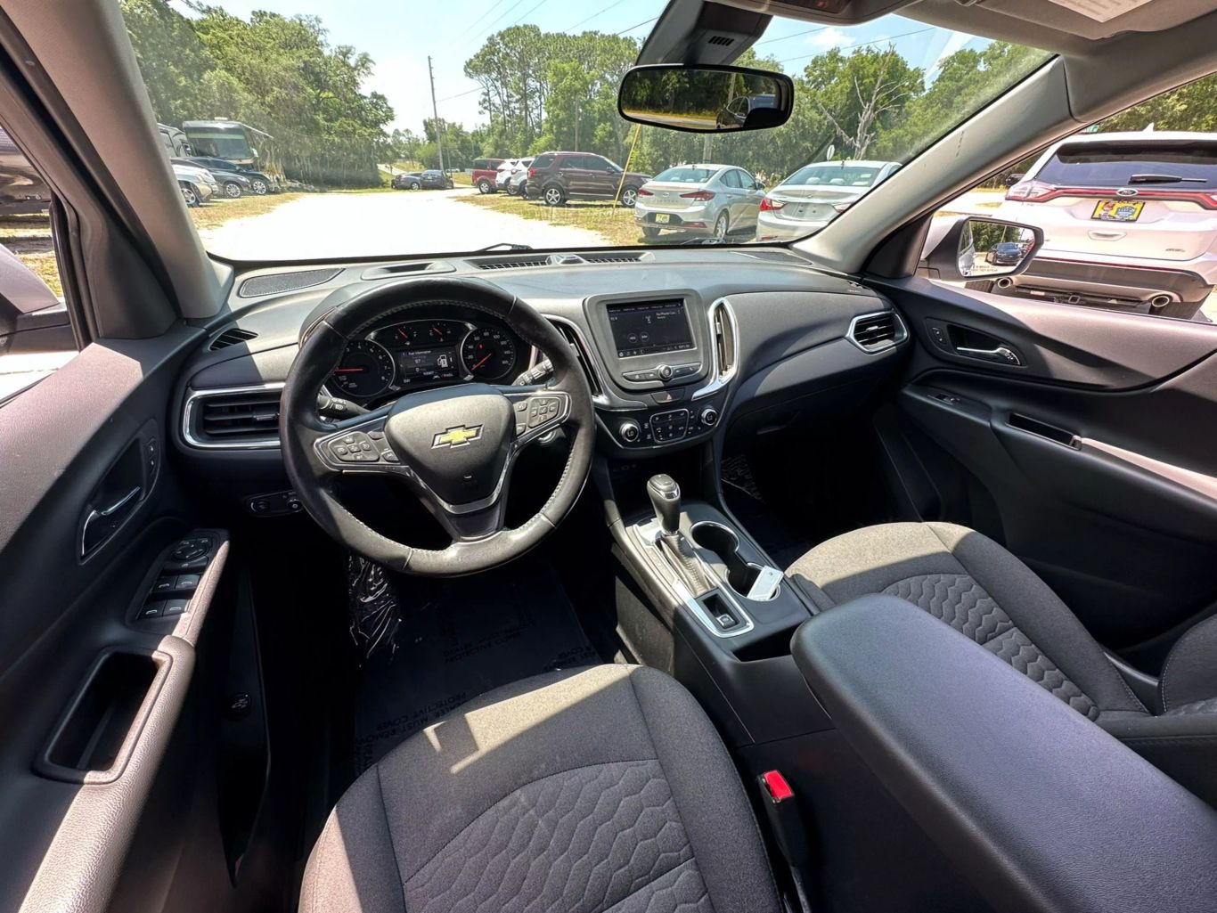 2020 CHEVROLET EQUINOX SUV 4-CYL, TURBO, 1.5 LITER LT SPORT UTILITY 4D