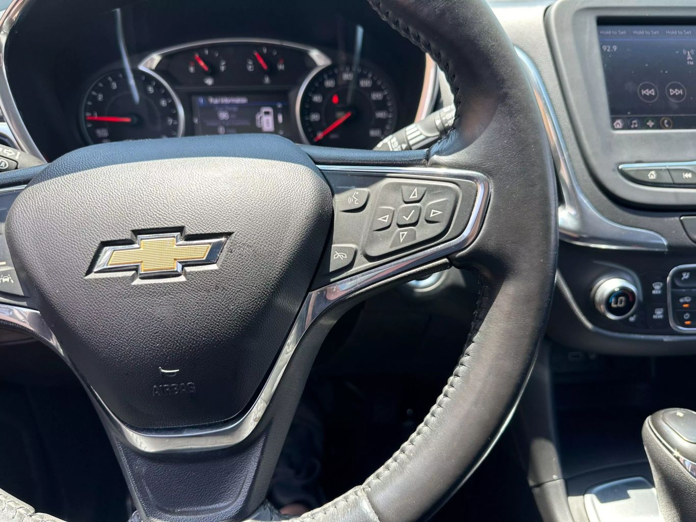 2020 CHEVROLET EQUINOX SUV 4-CYL, TURBO, 1.5 LITER LT SPORT UTILITY 4D