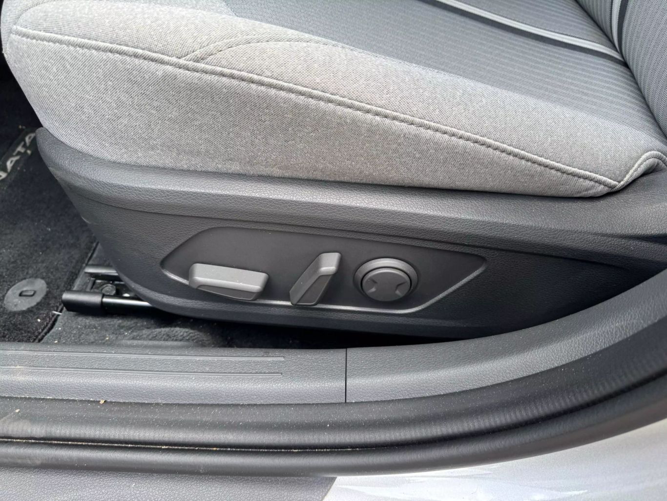 2021 HYUNDAI SONATA SEDAN 4-CYL, 2.5 LITER SEL SEDAN 4D