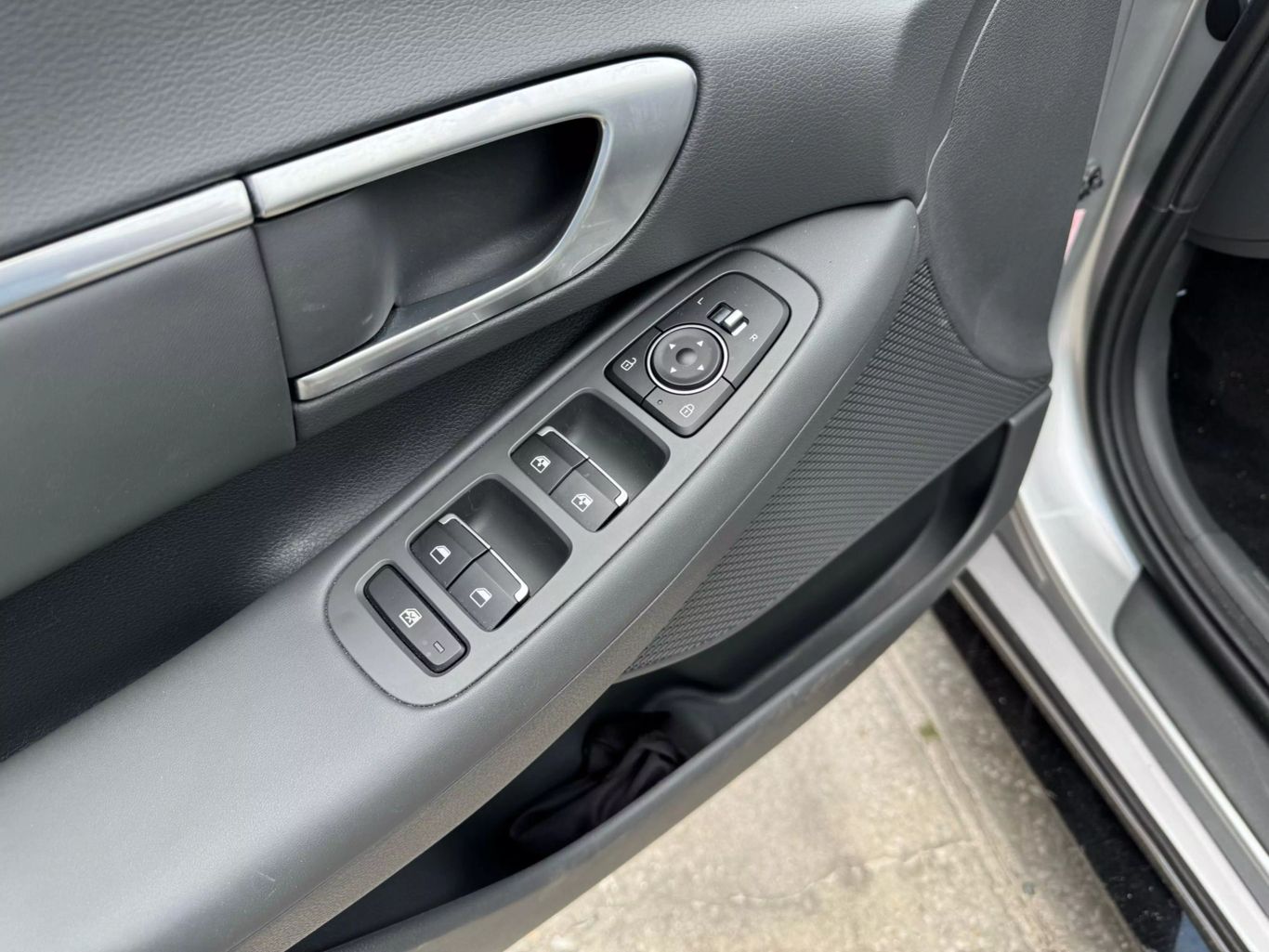 2021 HYUNDAI SONATA SEDAN 4-CYL, 2.5 LITER SEL SEDAN 4D