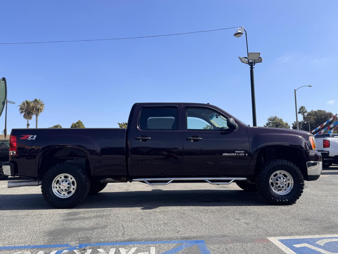 2008 GMC Sierra 2500HD SLE1 photo 9