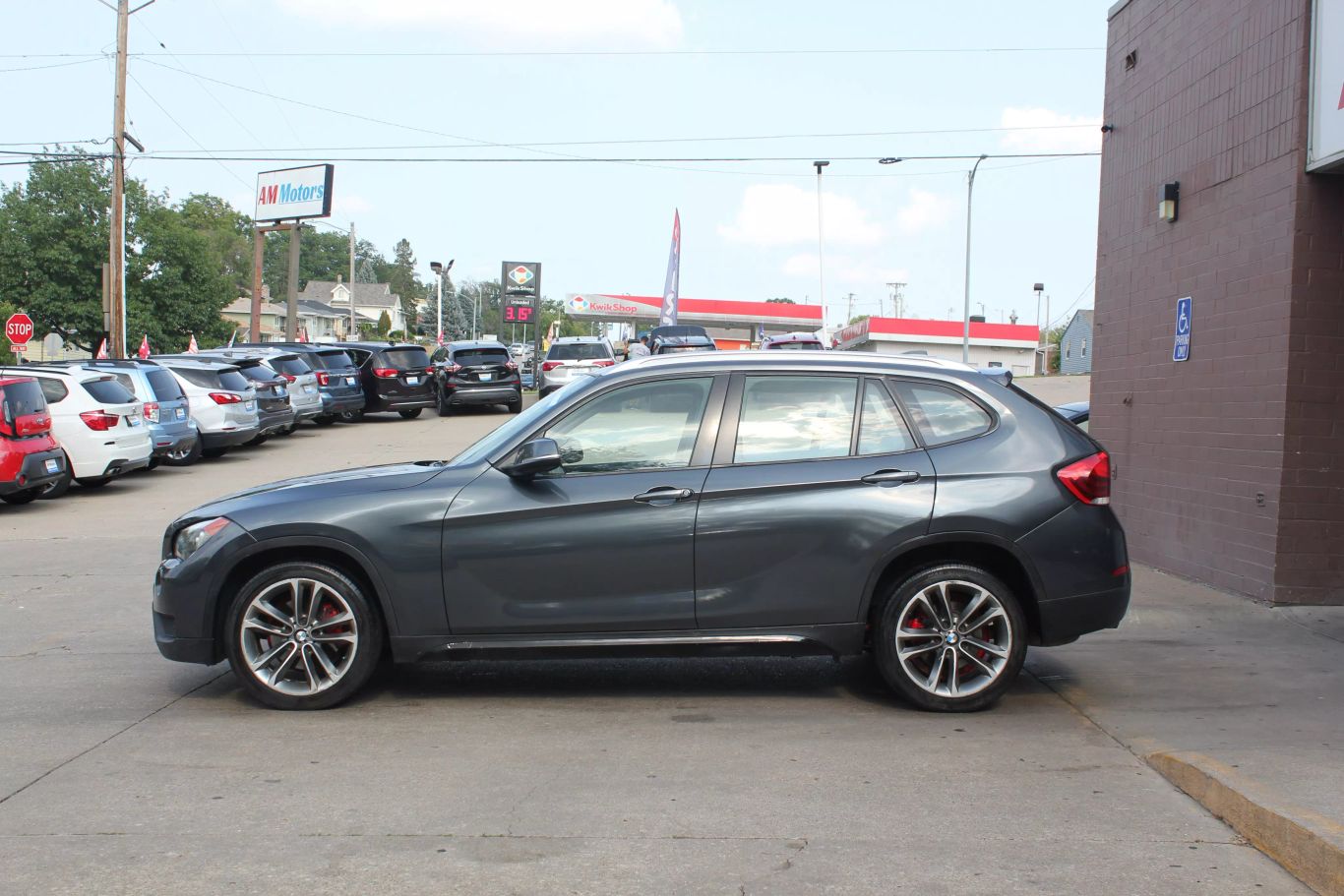 2013 Bmw X1 Xdrive28i Sport Utility 4d - Image 4