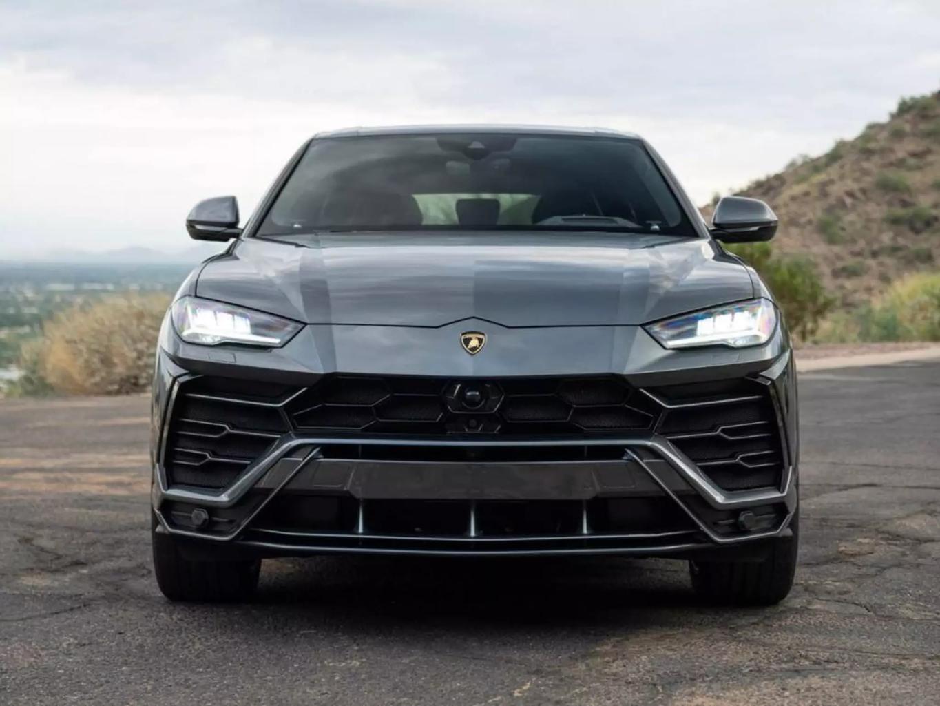 Used 2019 Lamborghini Urus Base with VIN ZPBUA1ZL0KLA01208 for sale in Tempe, AZ