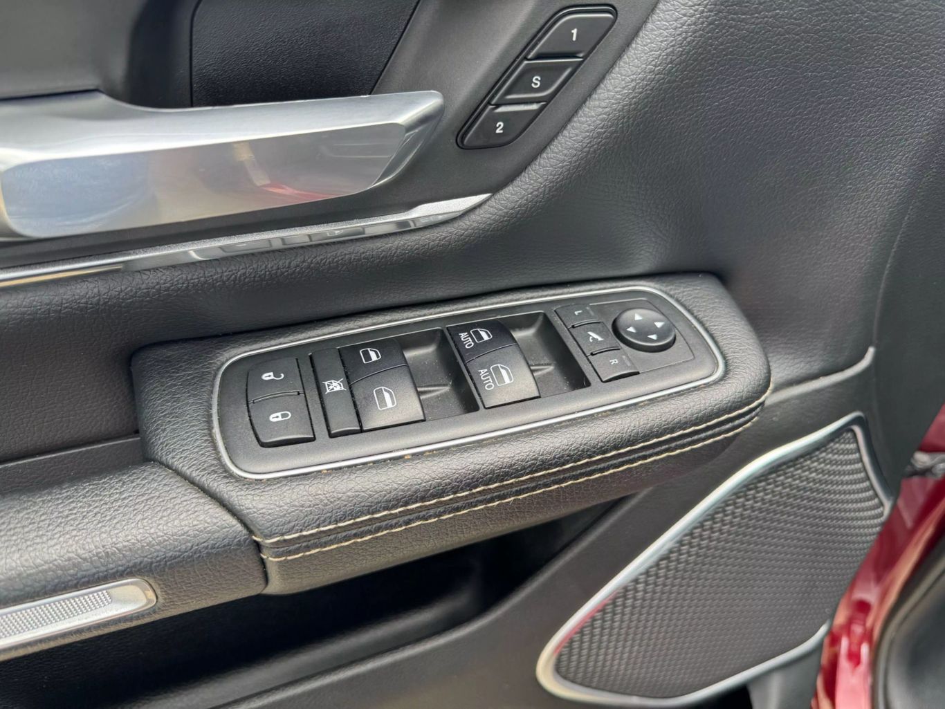 2019 RAM RAM 1500 PICKUP V8 5.7L GASOLINE CREW CAB LARAMIE 5.7L V8