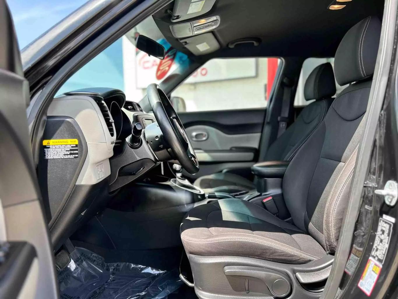 2019 Kia Soul Base photo 26