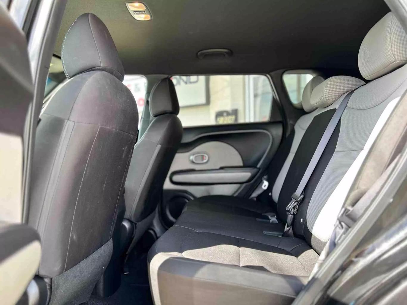 2019 Kia Soul Base photo 30