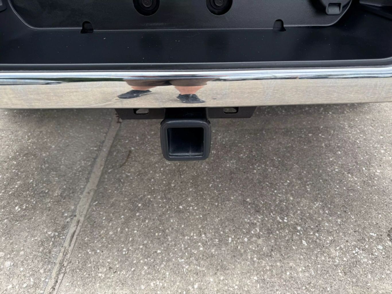 2019 RAM RAM 1500 PICKUP V8 5.7L GASOLINE CREW CAB LARAMIE 5.7L V8