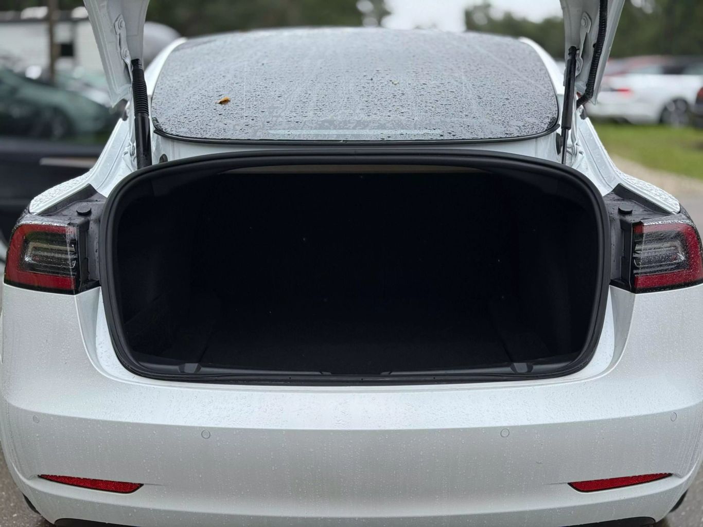 2022 TESLA MODEL 3 SEDAN DUAL ELECTRIC MOTORS LONG RANGE SEDAN 4D