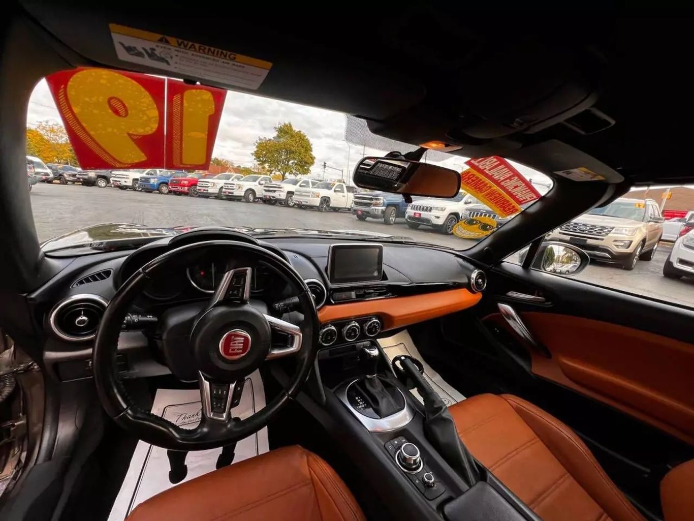 2019 Fiat 124 Spider - Image 10