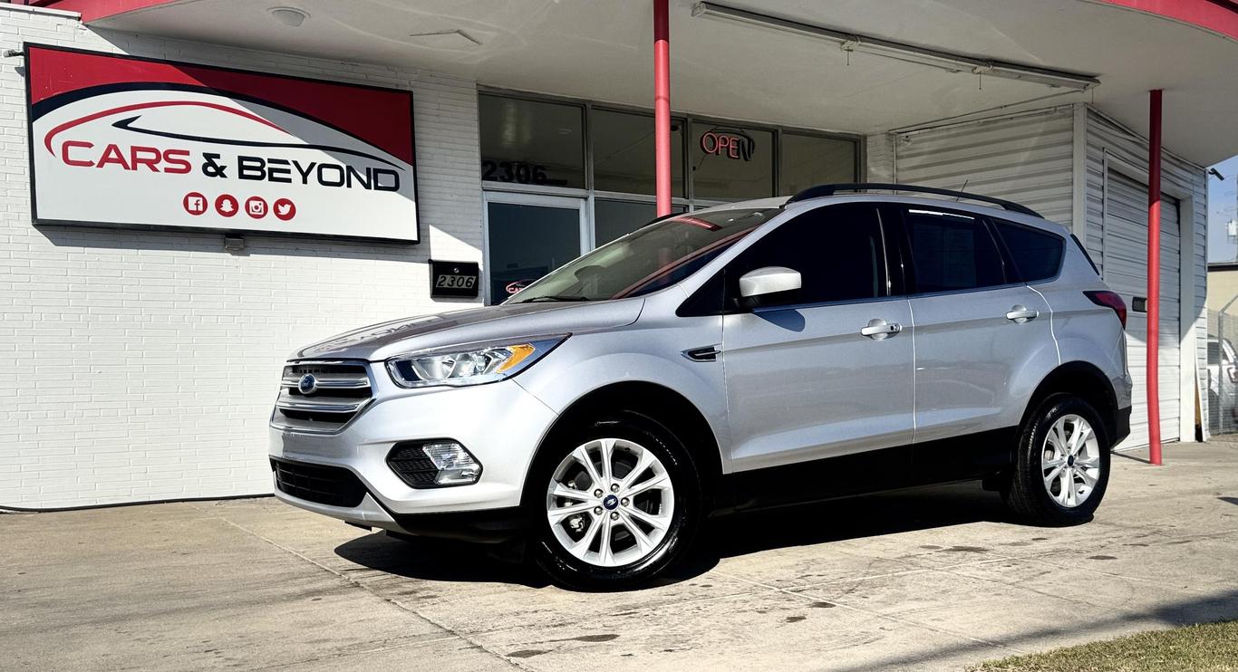 2019 Ford Escape SEL photo 51