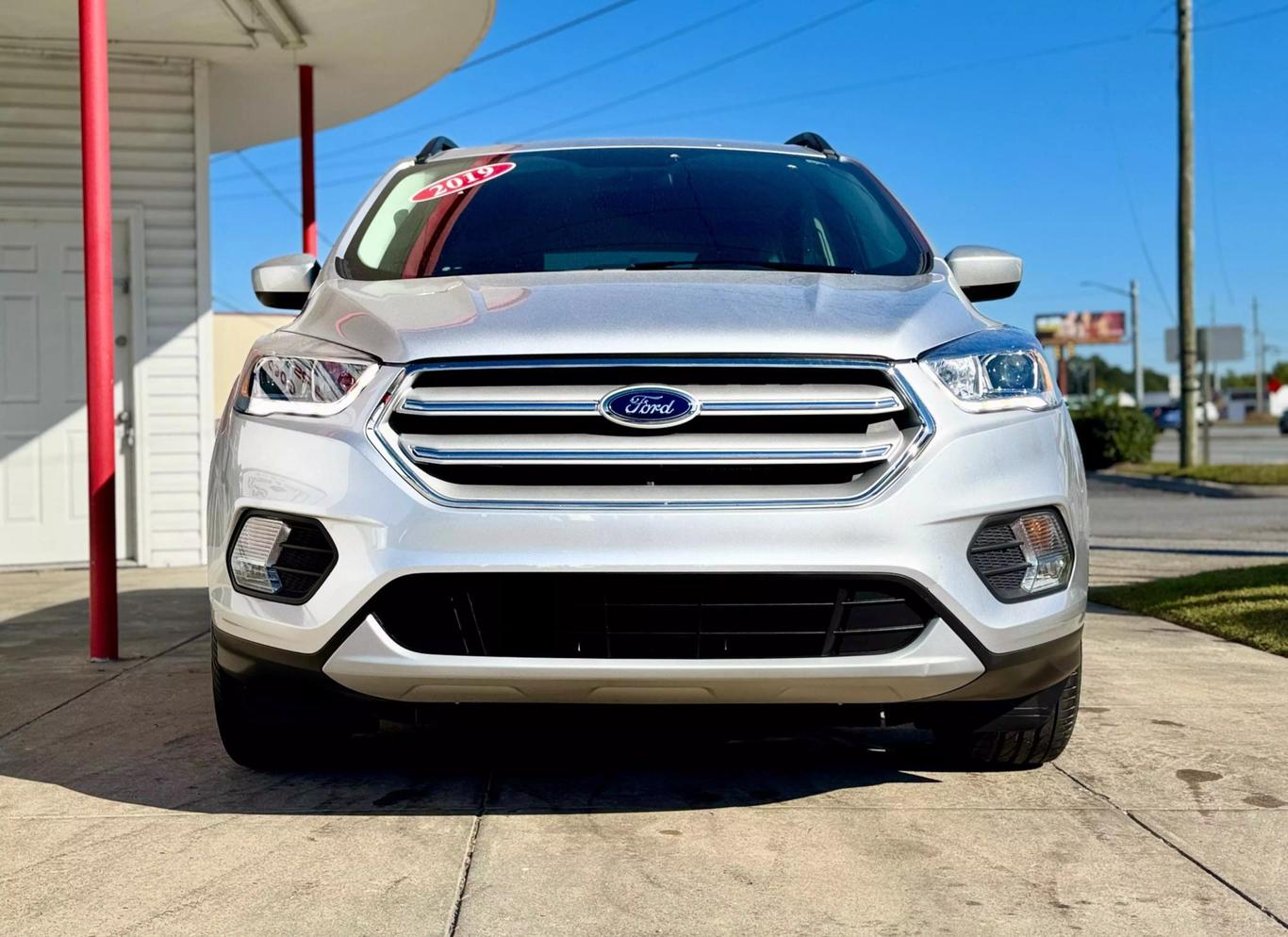 2019 Ford Escape SEL photo 52