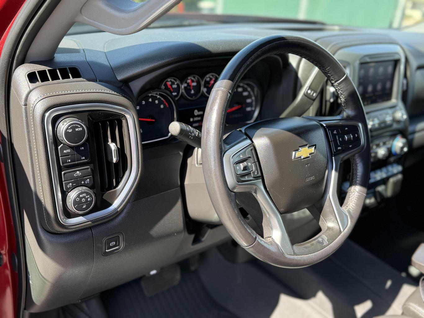 2022 Chevrolet Silverado 1500 Limited LT photo 17