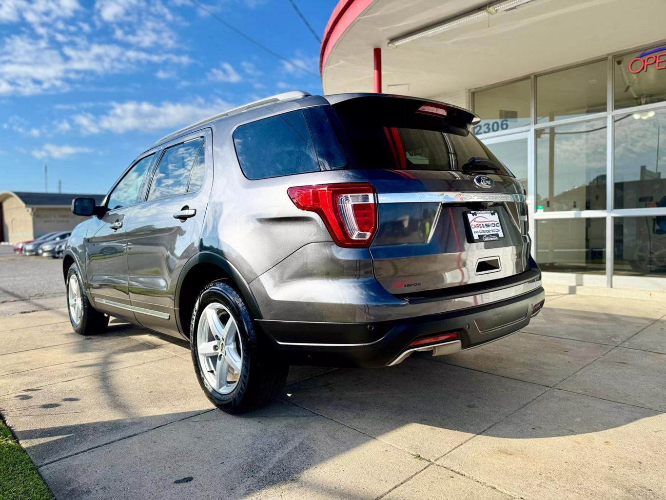 2018 Ford Explorer XLT photo 31