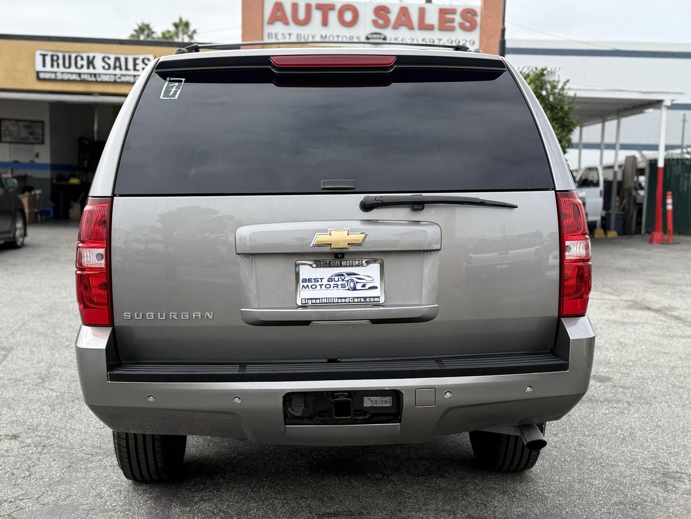 2007 Chevrolet Suburban LT photo 8