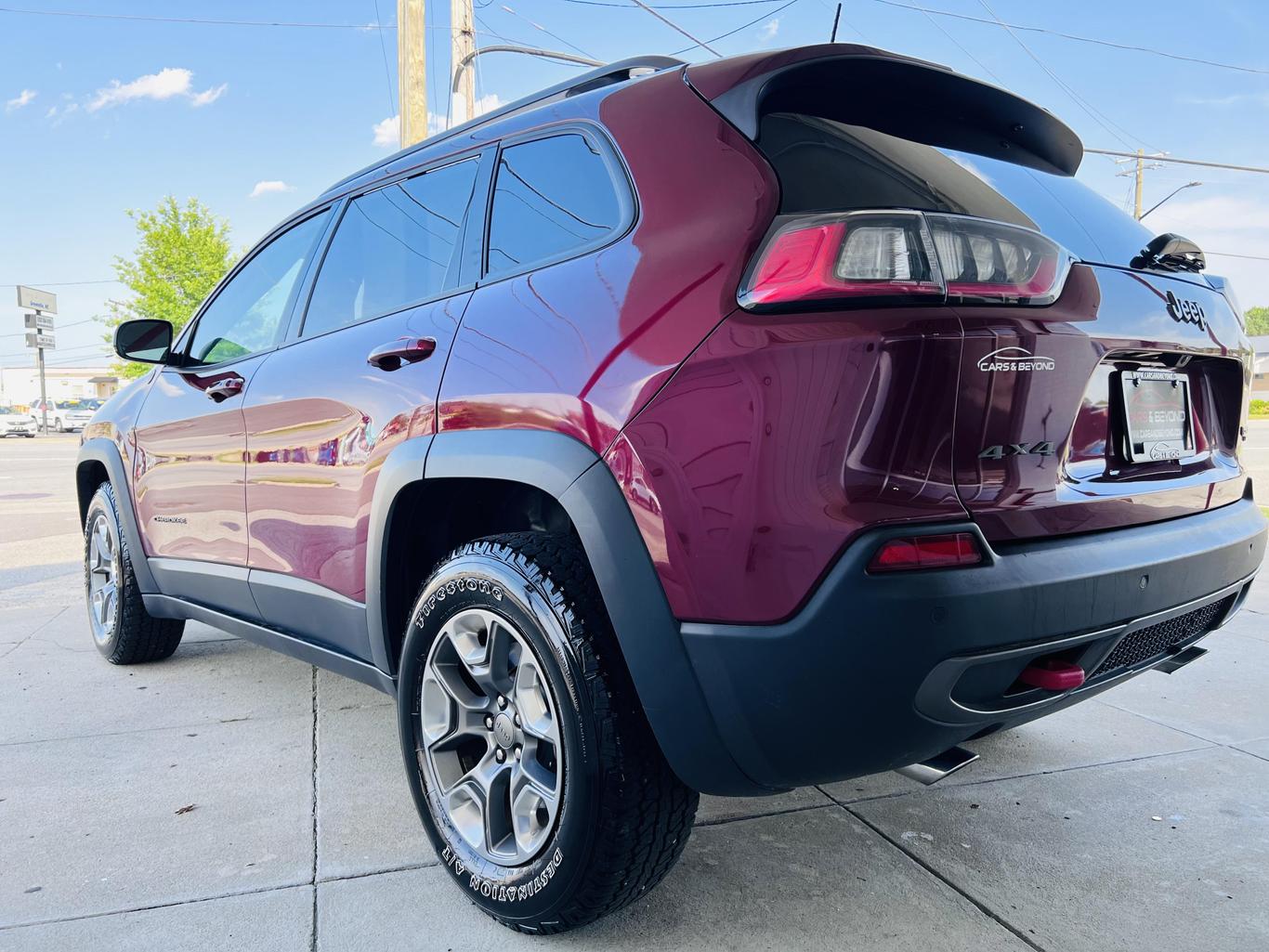 2019 Jeep Cherokee Trailhawk photo 35