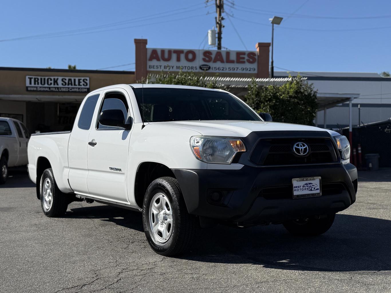 2013 Toyota Tacoma Base photo 2