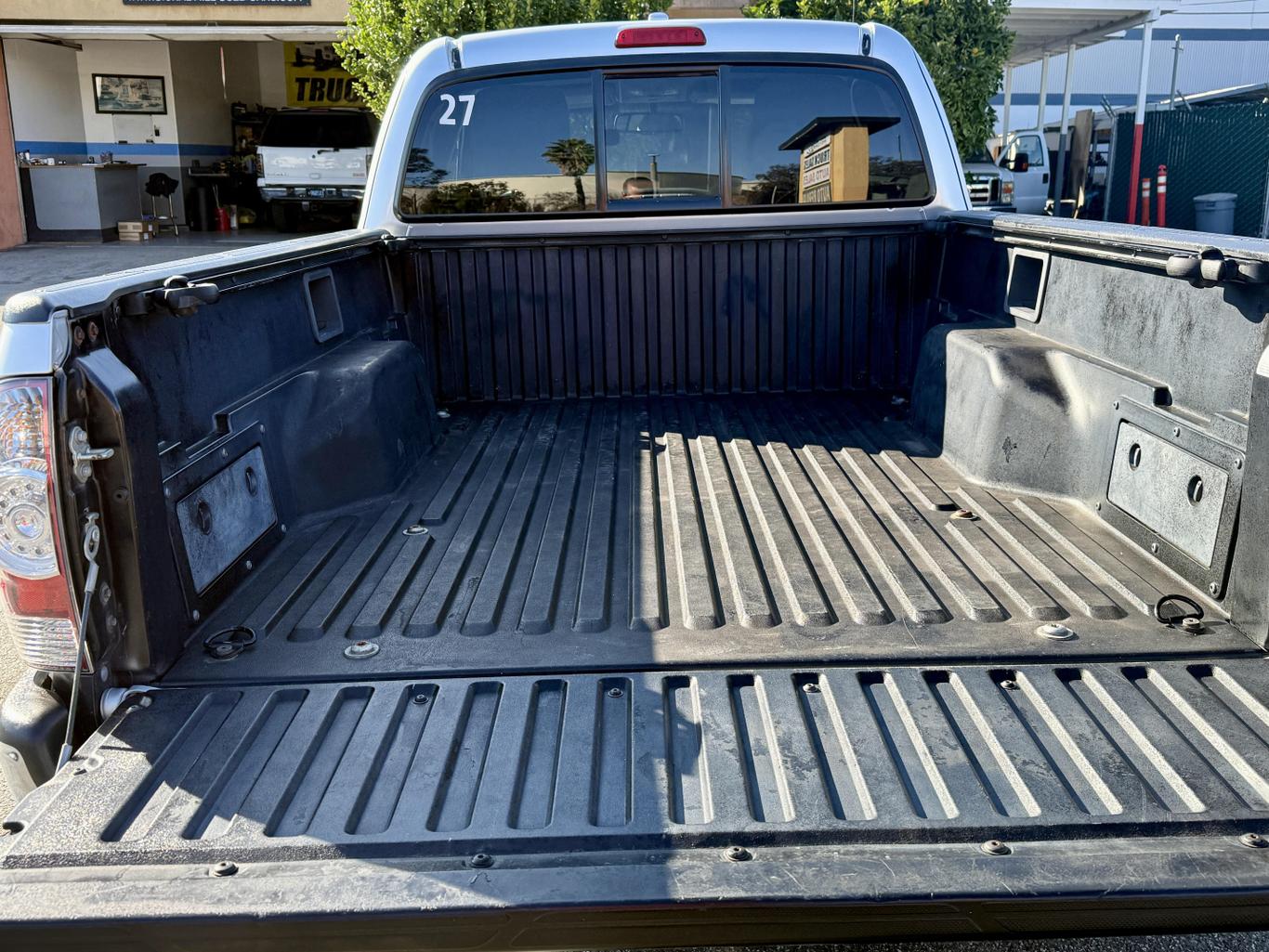 2009 Toyota Tacoma Base photo 9