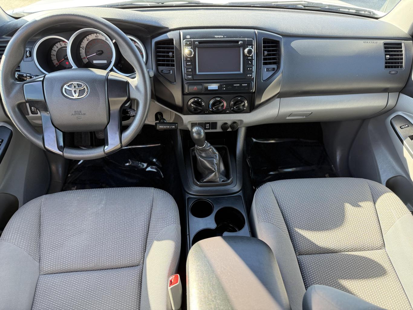 2013 Toyota Tacoma Base photo 10