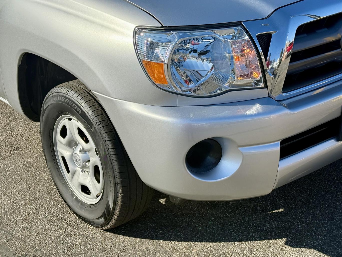 2009 Toyota Tacoma Base photo 5