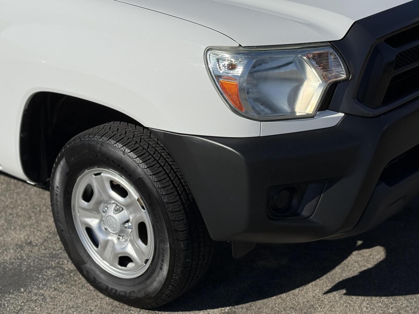 2013 Toyota Tacoma Base photo 5