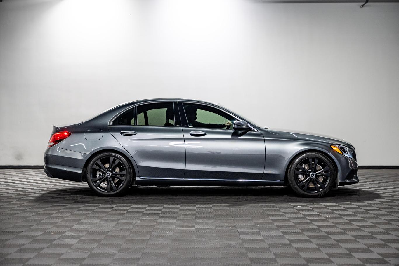 2018 Mercedes-Benz C-Class Sedan C300 photo 16