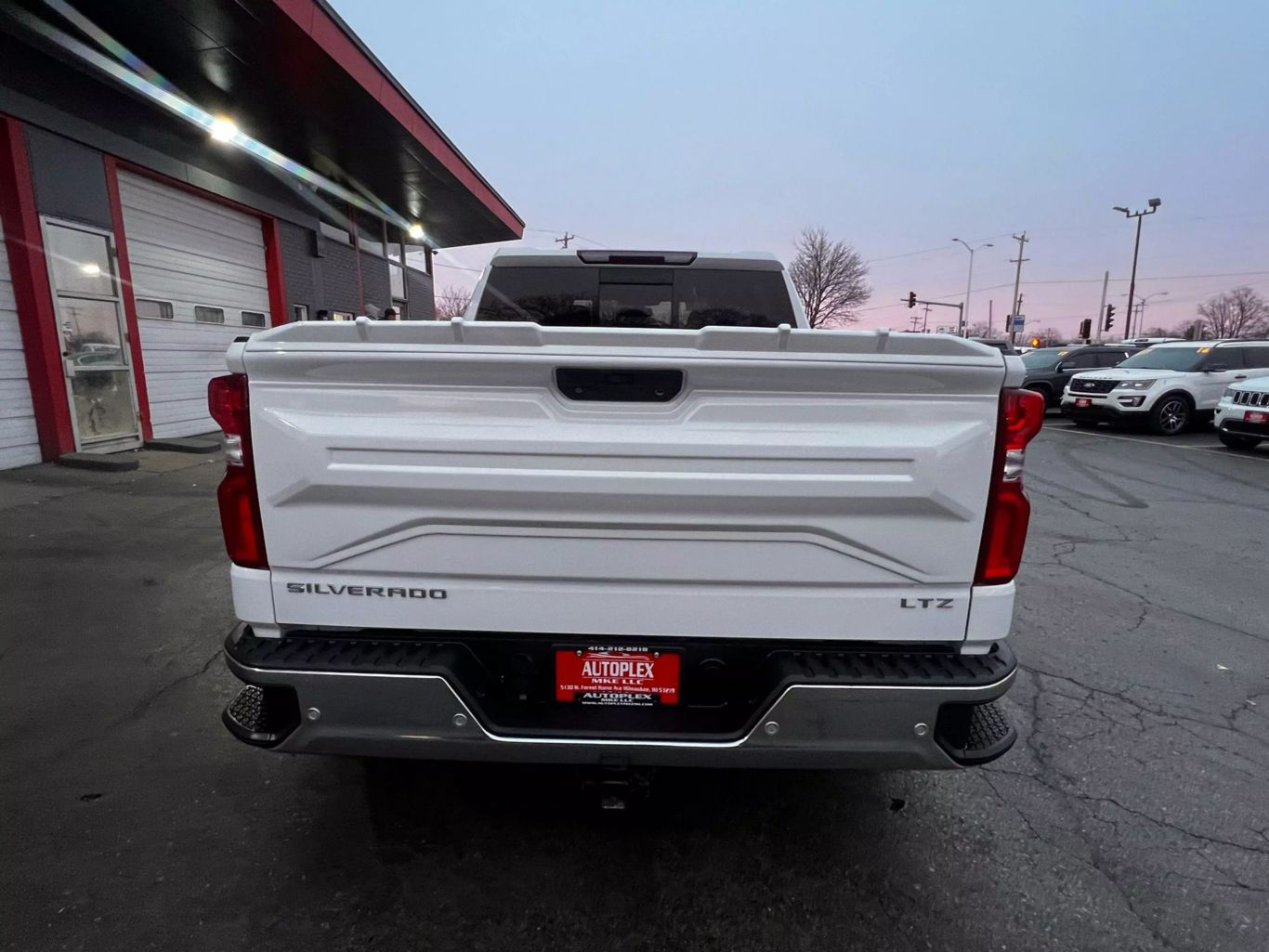 2021 Chevrolet Silverado 1500 Crew Cab - Image 17