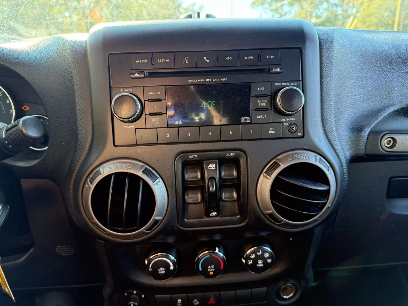 2016 JEEP WRANGLER SUV V6, 3.6 LITER UNLIMITED SPORT SUV 4D