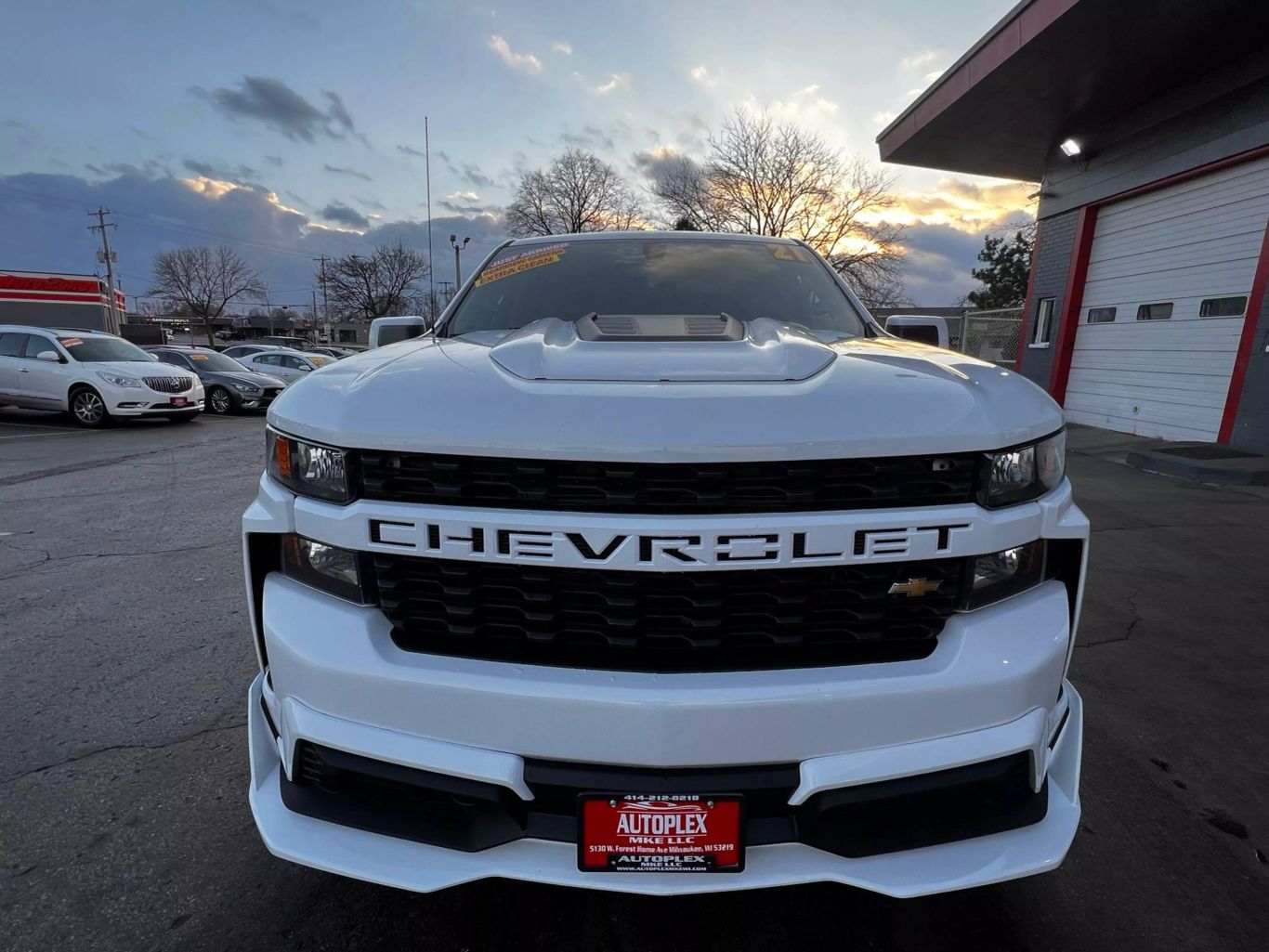 2021 Chevrolet Silverado 1500 Crew Cab - Image 7
