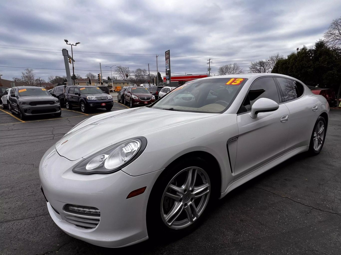 2013 Porsche Panamera - Image 11