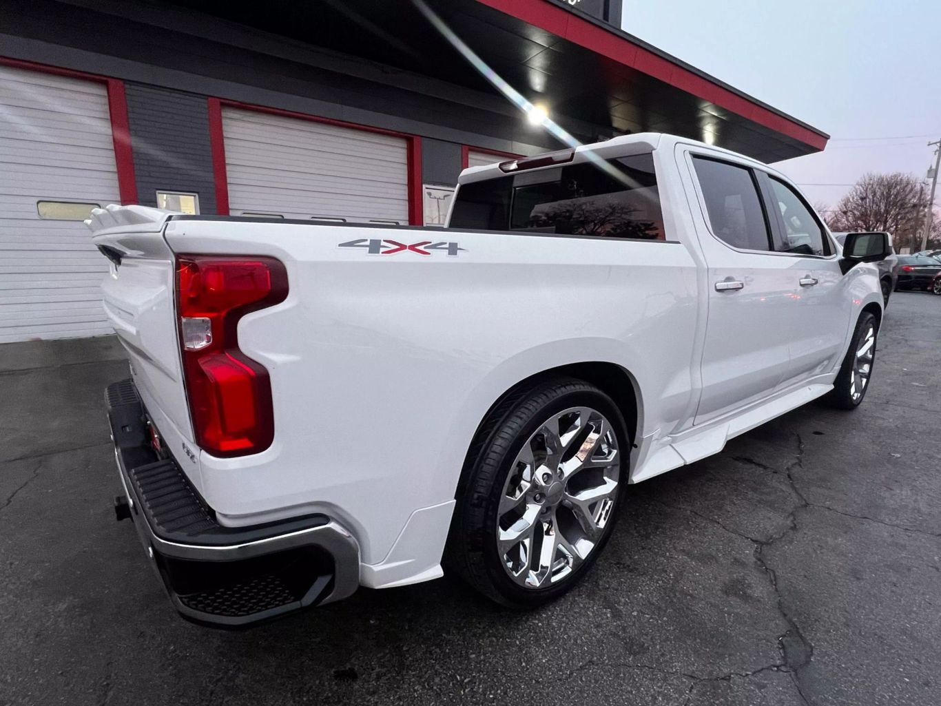 2021 Chevrolet Silverado 1500 Crew Cab - Image 21