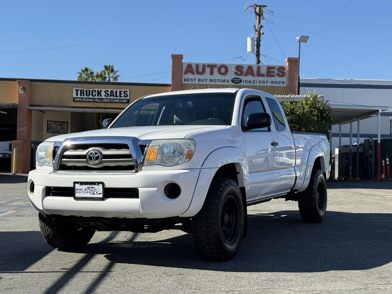 2010 Toyota Tacoma PreRunner photo 3