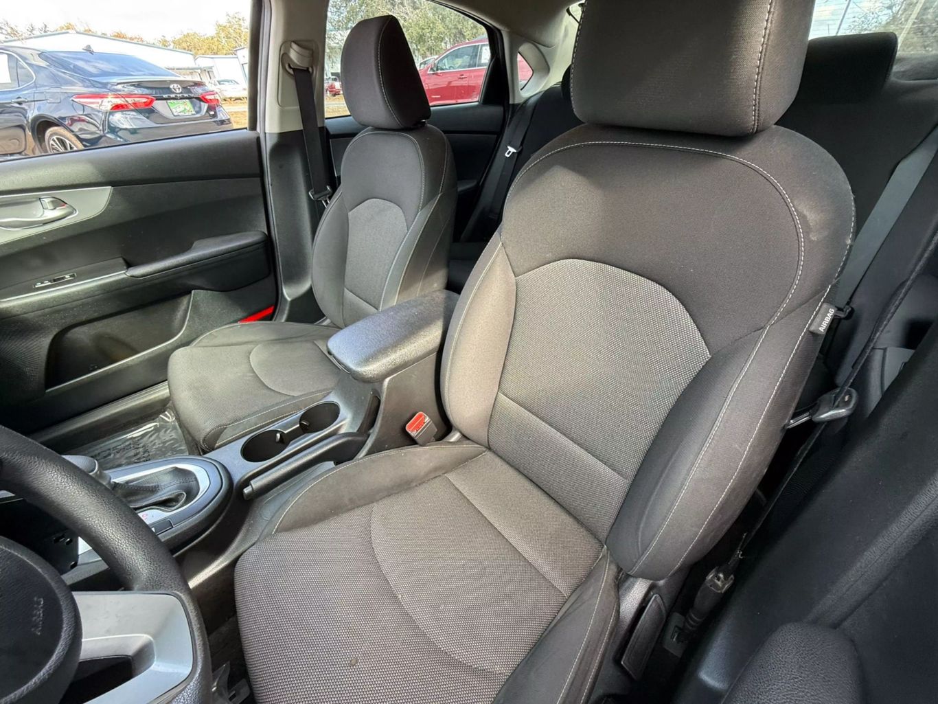 2022 KIA FORTE SEDAN 4-CYL, 2.0 LITER FE SEDAN 4D