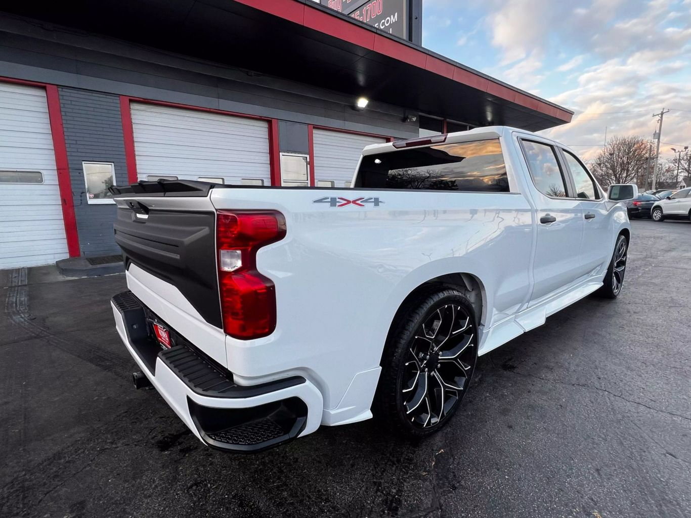 2021 Chevrolet Silverado 1500 Crew Cab - Image 23