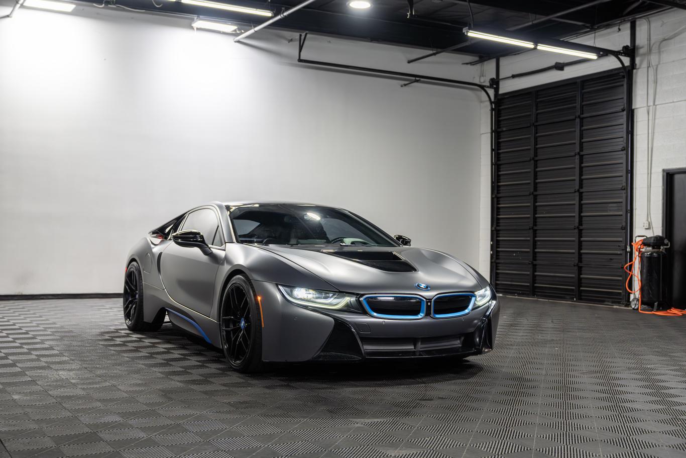 2015 BMW i8 Pure Impulse World photo 17