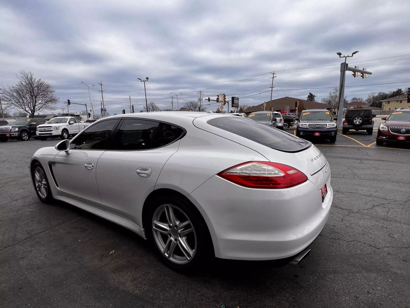 2013 Porsche Panamera - Image 15
