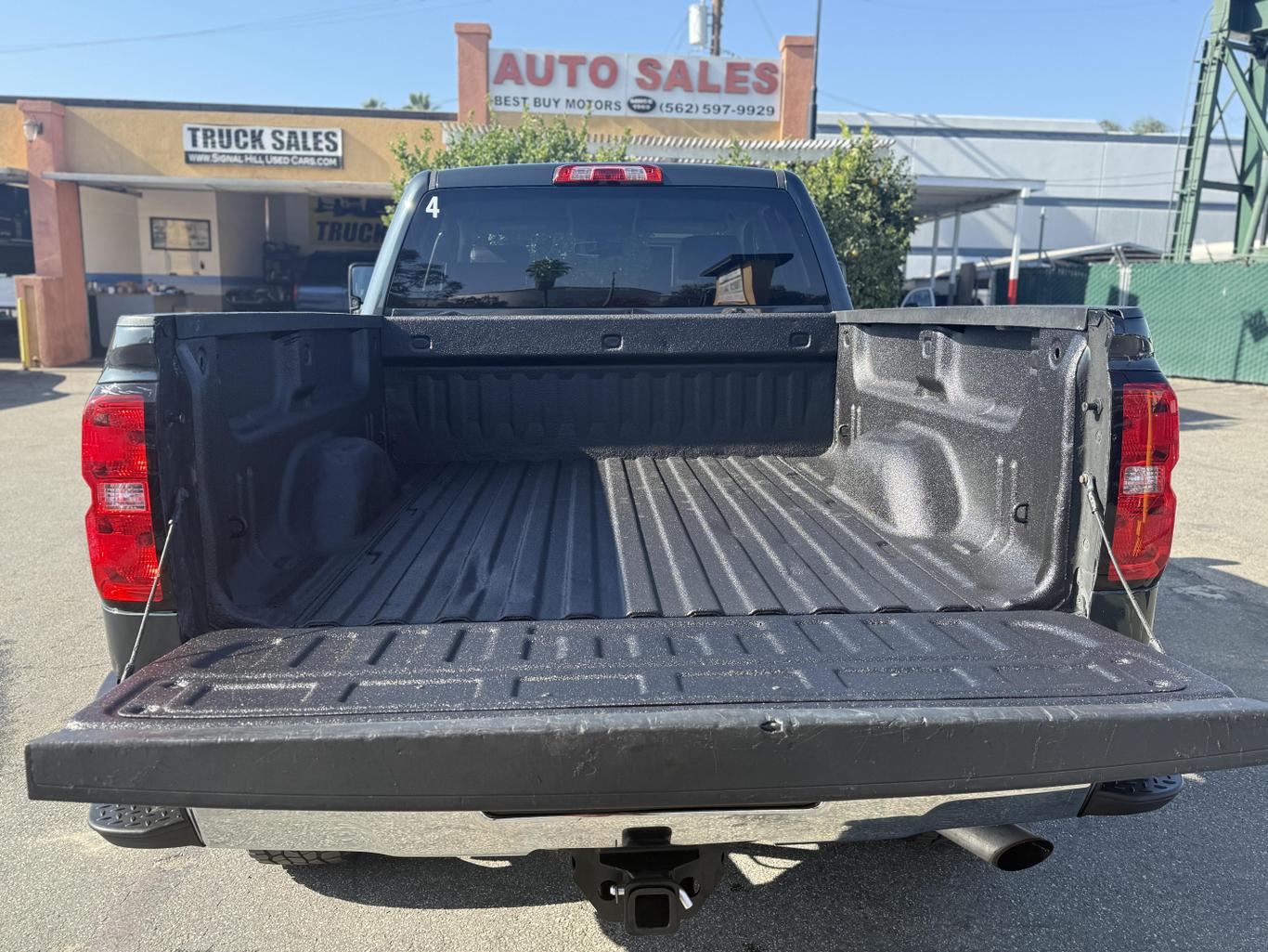 2017 Chevrolet Silverado 2500HD LT photo 9