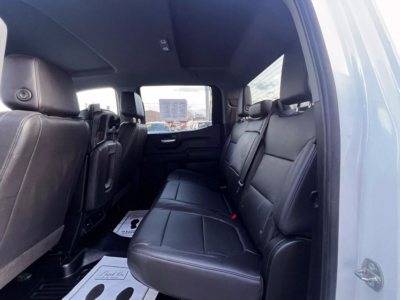 2021 Chevrolet Silverado 1500 Crew Cab - Image 25