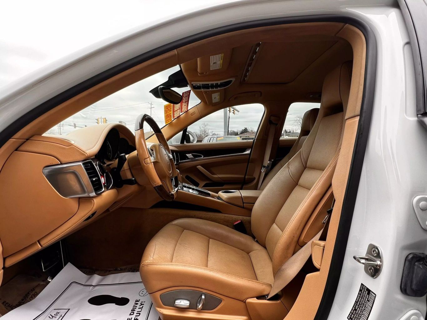 2013 Porsche Panamera - Image 23