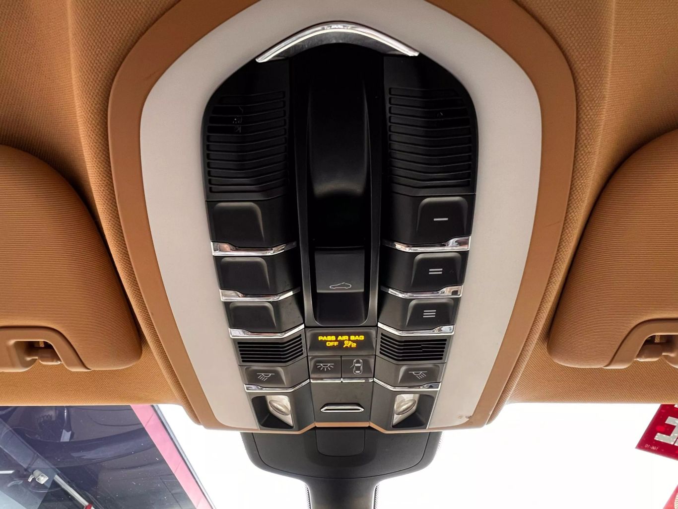 2013 Porsche Panamera - Image 29