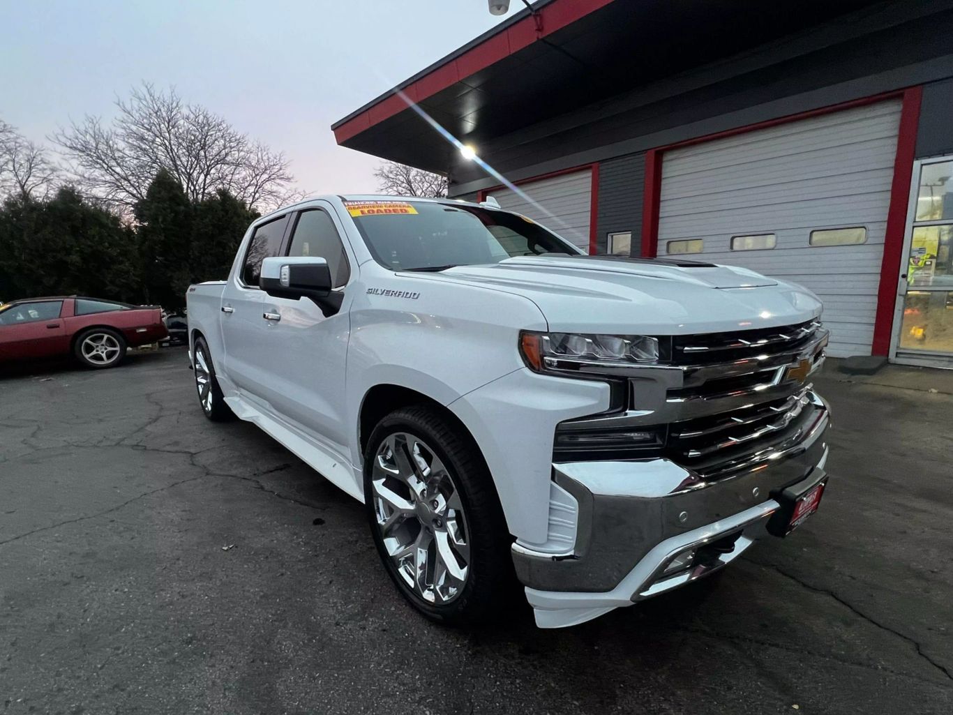 2021 Chevrolet Silverado 1500 Crew Cab - Image 3