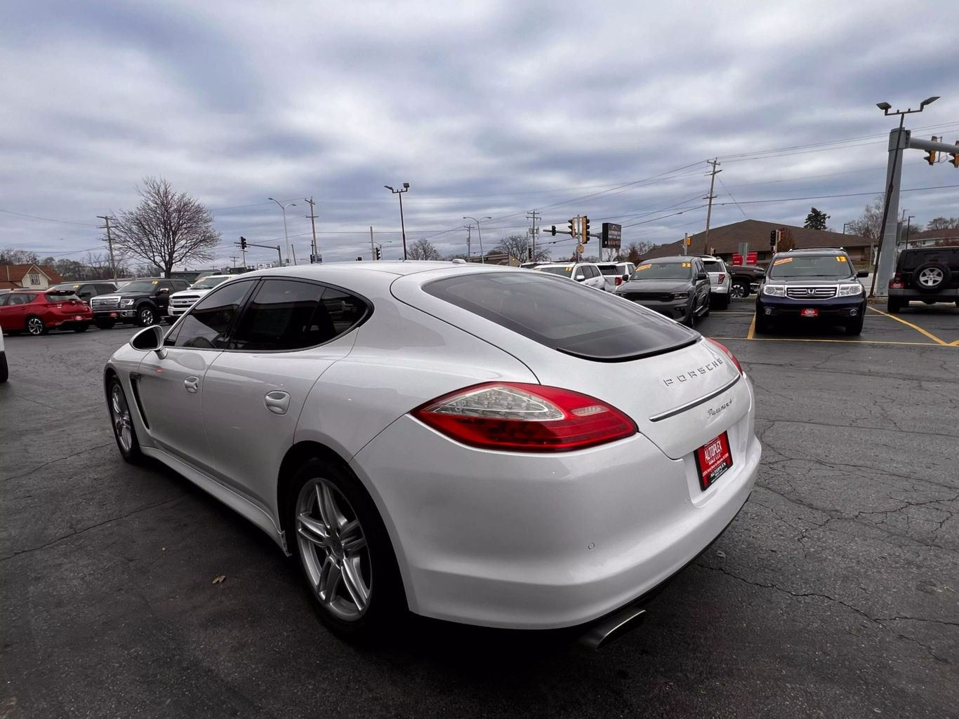 2013 Porsche Panamera - Image 16
