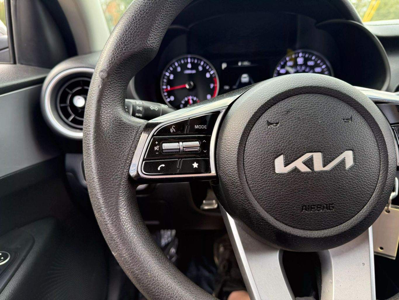 2022 KIA FORTE SEDAN 4-CYL, 2.0 LITER FE SEDAN 4D