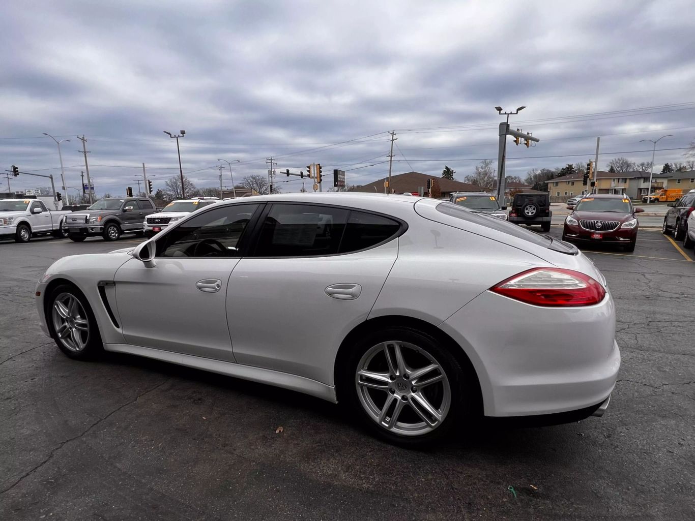 2013 Porsche Panamera - Image 13