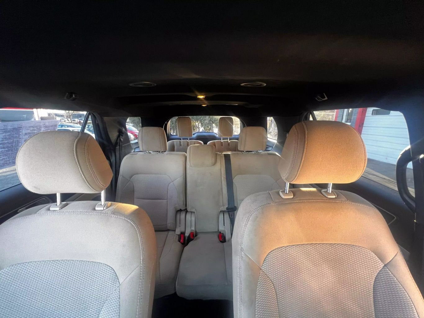 2016 Ford Explorer - Image 13